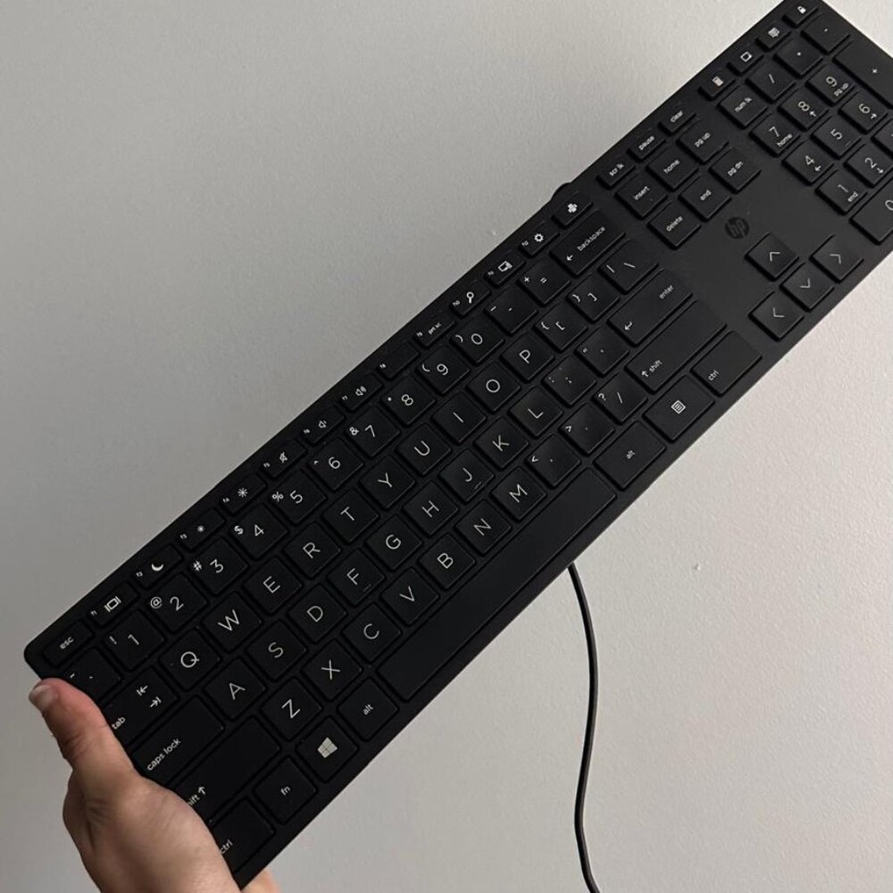 Keyboard - Picture 3 of 7